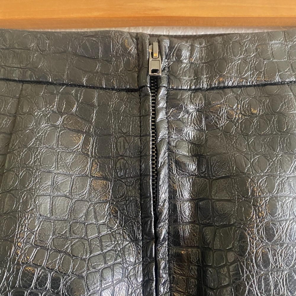 Modcloth Black Textured Skirt - Picture 5 of 6